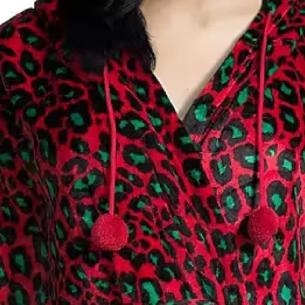 🔥 Sleep Chic NWT Plush Short Robe XXL Red Green Animal Print